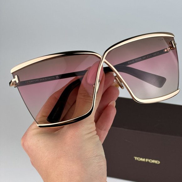 Tom Ford FT0936/S Elle-02 28F BRAND NEW Sunglasses Gold Black Gradient Women - Picture 1 of 12
